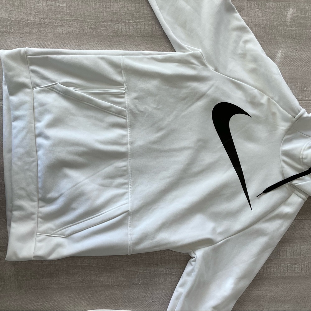 Nike White Therma-Fit Hoodie